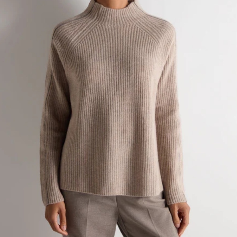 Abercrombie & Fitch Taupe Turtleneck Sweater